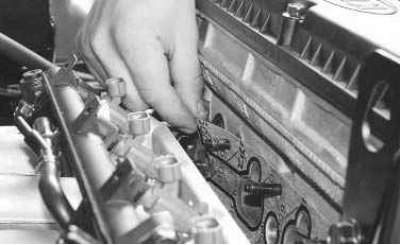 35. ...отведите ресивер в сторону...