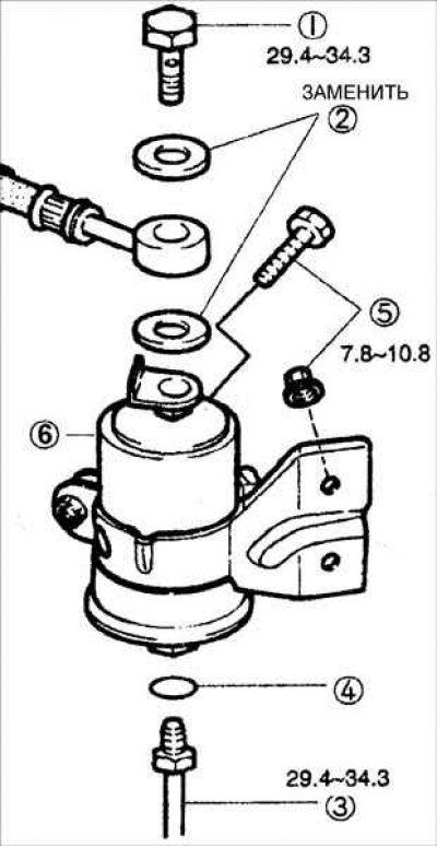 1 – соединительный болт; 2 – уплотнение; 3 – трубопровод с соединительной гайкой; 4 –…