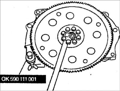 1. Снятие проводите в последовательности, показанной на рисунке.