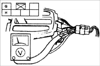 3. Проверьте соответствие напряжения на контактах G и Н требуемым значениям. Выключатель…