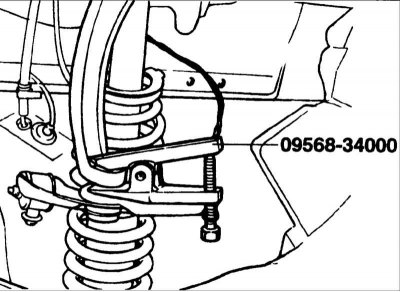 2. Ослабьте гайки крепления шарового шарнира, но не отворачивайте их полностью.