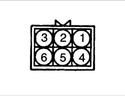 4. Дополнительными проводами подсоедините положительную клемму аккумуляторной батареи к клемме 6…