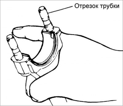 9. Установите шатунный вкладыш в шатун