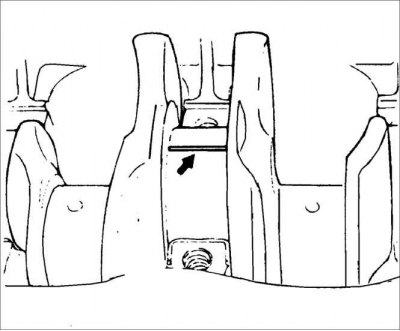 5. Установите оставшиеся вкладыши коренных подшипников в крышки коренных подшипников коленчатого…