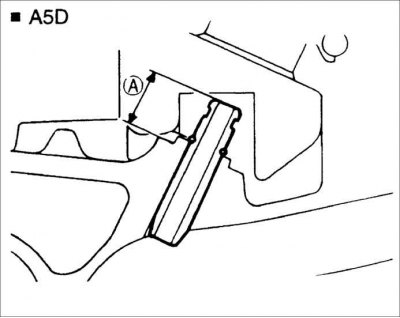 7. Если зазор превышает предельно допустимое значение, замените клапан и/ или направляющую втулку…