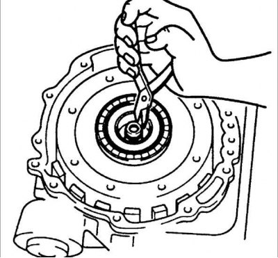 24. Вывярніце дзесяць нітаў і зніміце алейную помпу.