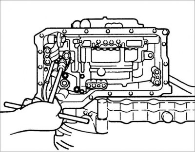7. Усталюйце рычаг паркоўкі.
