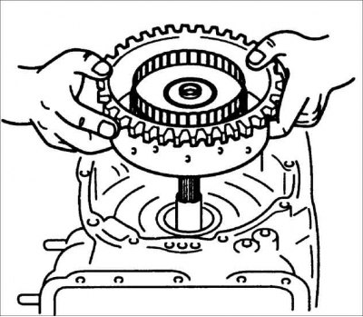 26. Усталюйце тармазную стужку 2–4 у картэры каробкі перадач так, каб стужка была цалкам вольная.