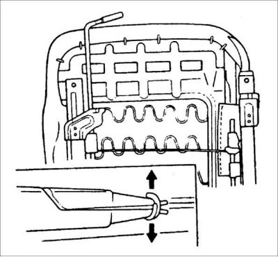 1. Зніміце спінку і ручку для рэгулявання кута нахілу спінкі сядзення.