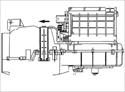 Воздушный фильтр испарителя — снятие