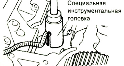 Во избежание повреждения проводки датчика используйте для снятия специальную инструментальную…