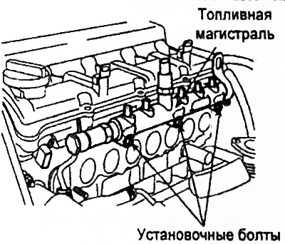 8. Отверните три болта крепления и снимите аккумулятор топлива.