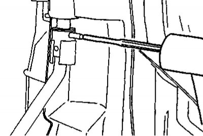 1. Пружинная муфта снимается при помощи щипцов..
